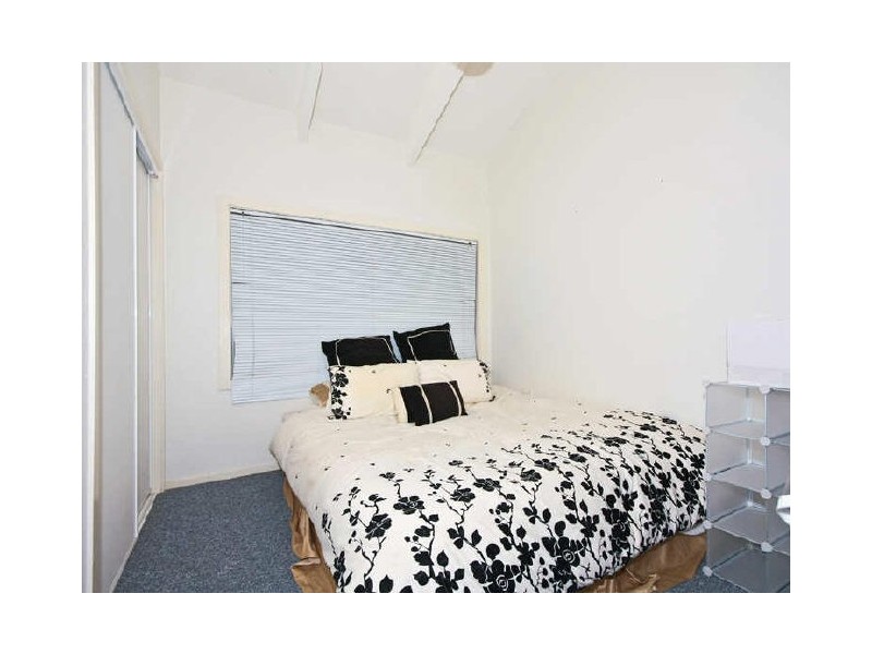5 Barwon Street, Burleigh Heads QLD 4220