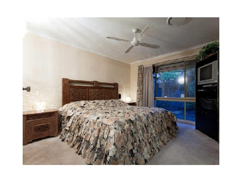 9 Stonyfell Court, Varsity Lakes QLD 4227