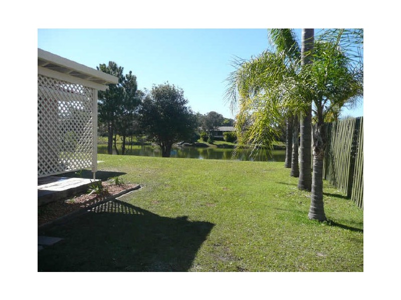 40 Dunlin Dr, Burleigh Waters QLD 4220