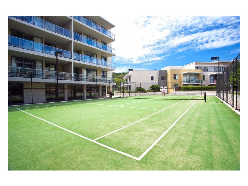 1060/1 Ocean Street, Burleigh Heads QLD 4220