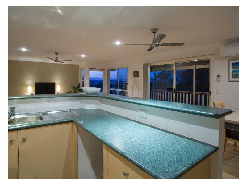 2/3 View Street, Burleigh Heads QLD 4220