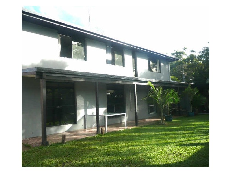 176 Currumbin Creek Road, Currumbin Waters QLD 4223