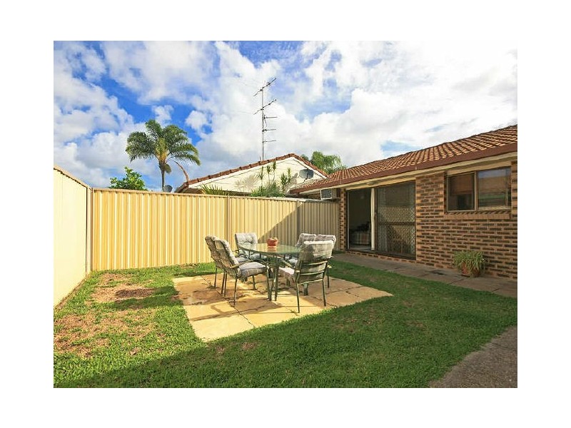 1/85 Christine Avenue, Burleigh Waters QLD 4220