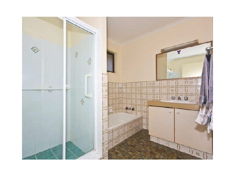 1/85 Christine Avenue, Burleigh Waters QLD 4220