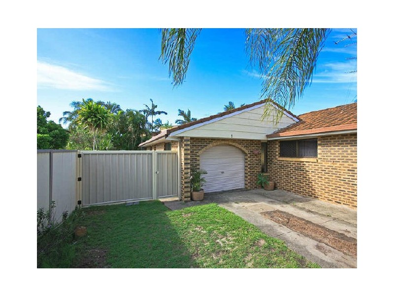 1/85 Christine Avenue, Burleigh Waters QLD 4220