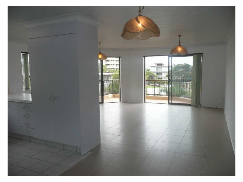 5/21 Hill Avenue, Burleigh Heads QLD 4220