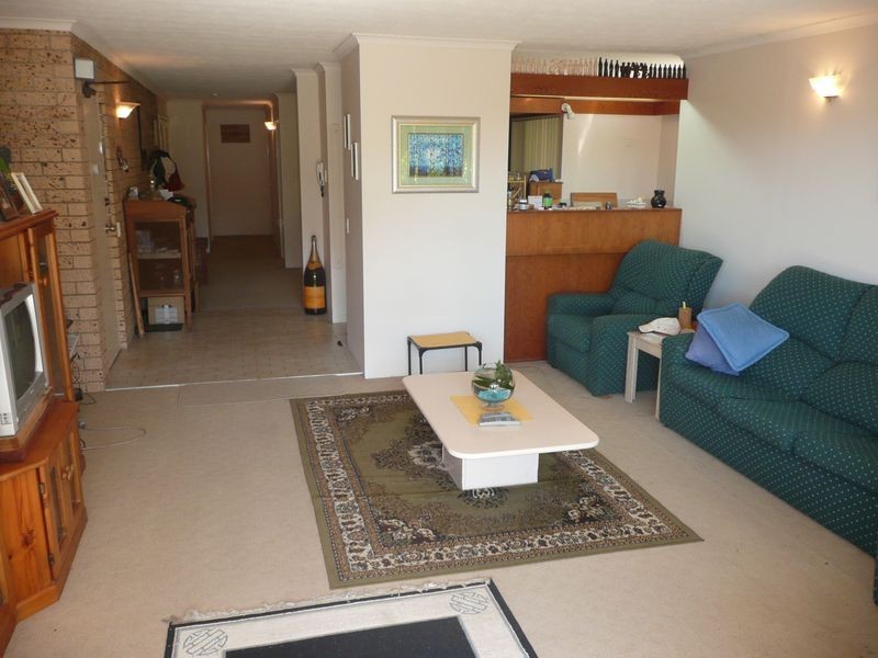 2/32 Ewart Street, Burleigh Heads QLD 4220