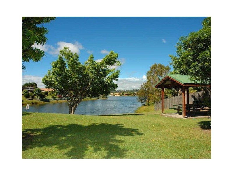 11/9 Harrier Drive, Burleigh Heads QLD 4220