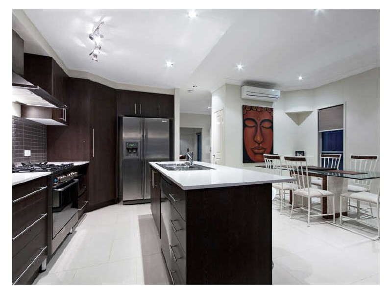 1/40 Tawarri Crescent, Burleigh Heads QLD 4220