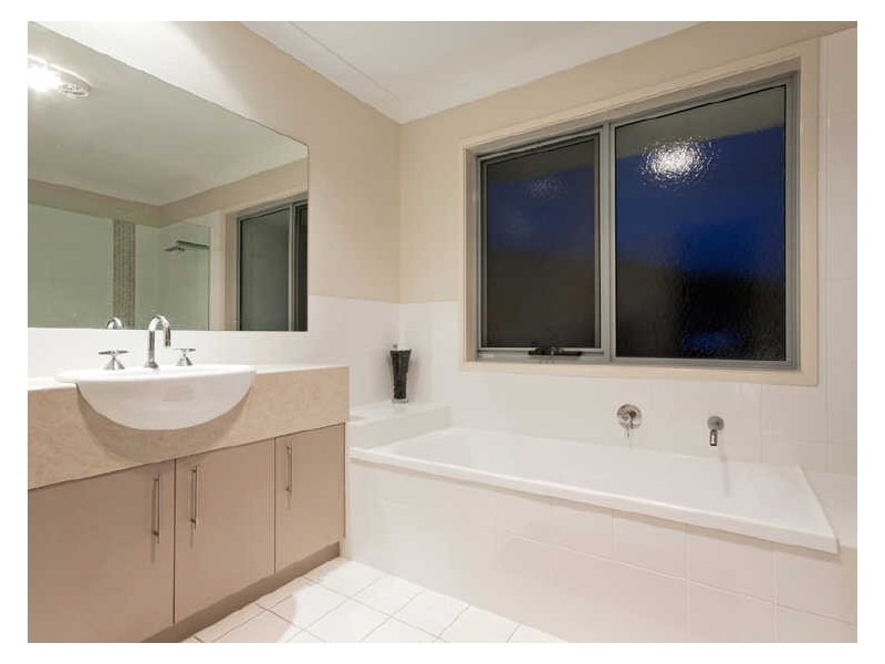 1/40 Tawarri Crescent, Burleigh Heads QLD 4220