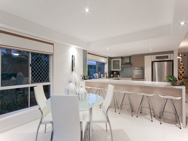 11 Styer Circuit, Burleigh Waters QLD 4220