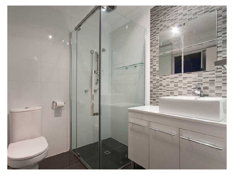 11 Styer Circuit, Burleigh Waters QLD 4220