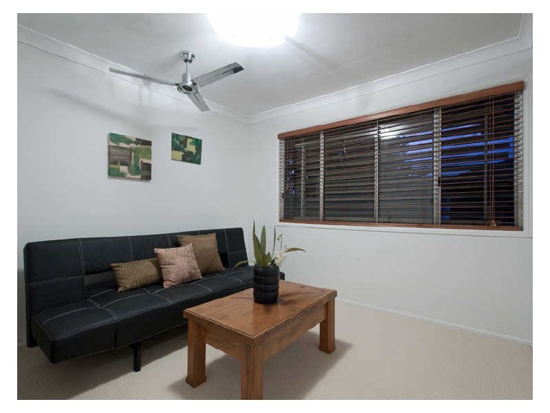 11 Styer Circuit, Burleigh Waters QLD 4220