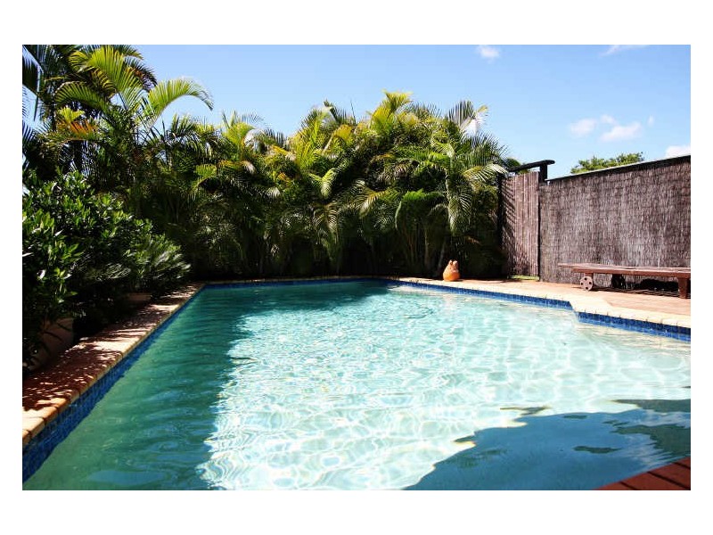 108 Glen Eagles Drive, Robina QLD 4226