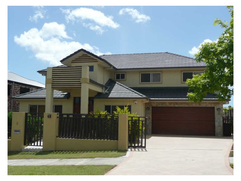 8 Cezaire Avene, Varsity Lakes QLD 4227