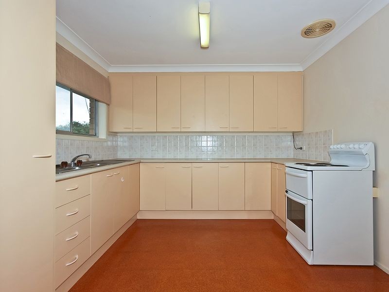 66 Mountain View Avenue, Burleigh Waters QLD 4220