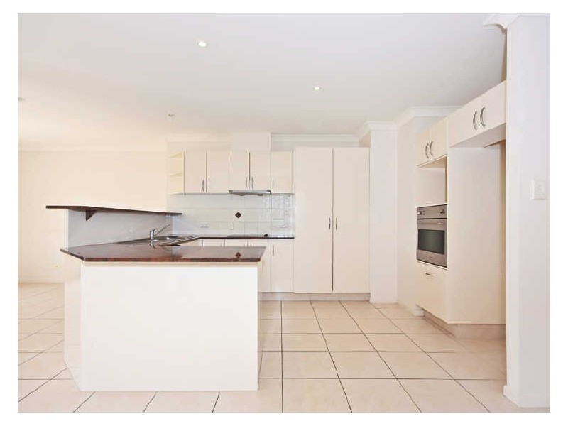 10/11 Eden Court, Nerang QLD 4211