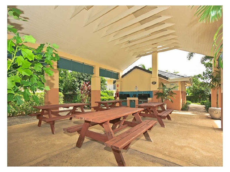 10/11 Eden Court, Nerang QLD 4211