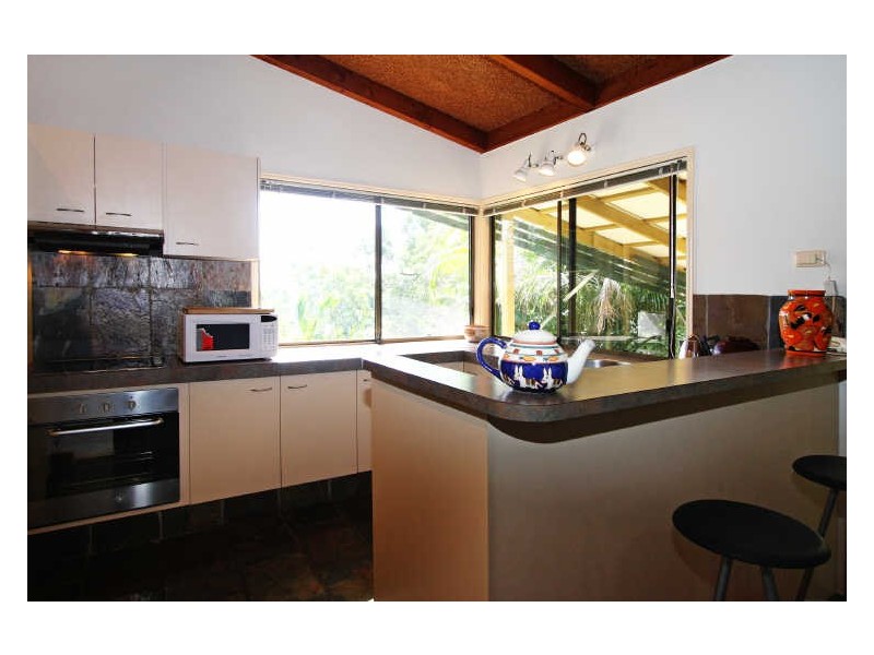 40 Ladds Ridge Rd, Burleigh Heads QLD 4220