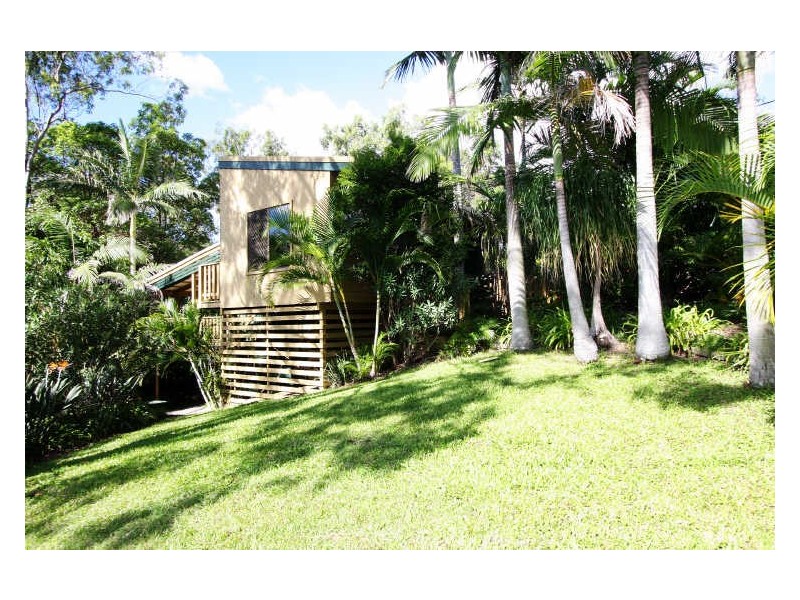 40 Ladds Ridge Rd, Burleigh Heads QLD 4220