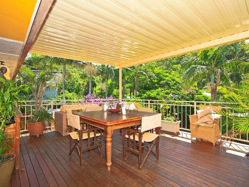 23 Tawarri Crescent, Burleigh Heads QLD 4220