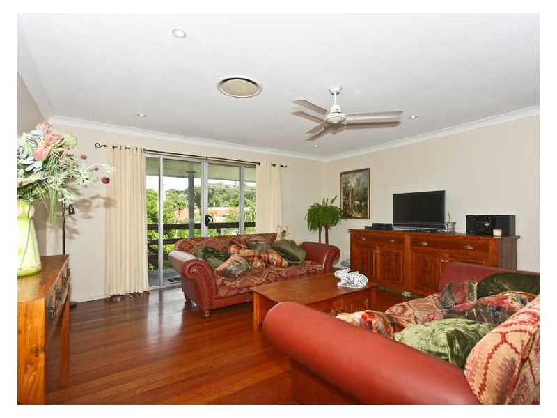 23 Tawarri Crescent, Burleigh Heads QLD 4220