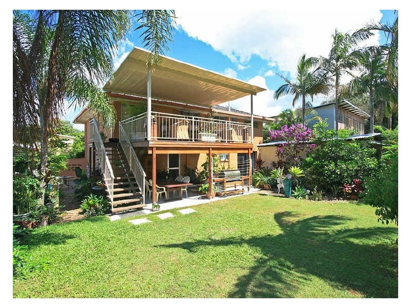 23 Tawarri Crescent, Burleigh Heads QLD 4220