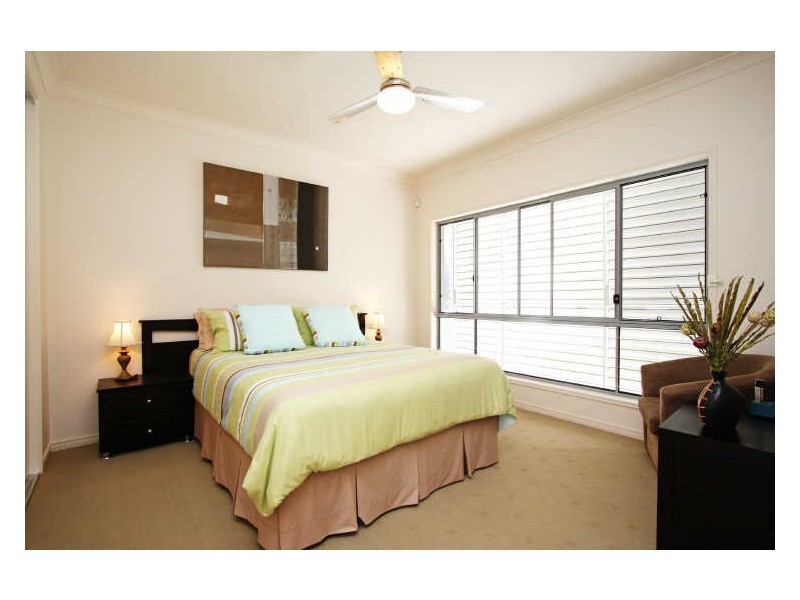 23 Peregrine Street, Reedy Creek QLD 4227
