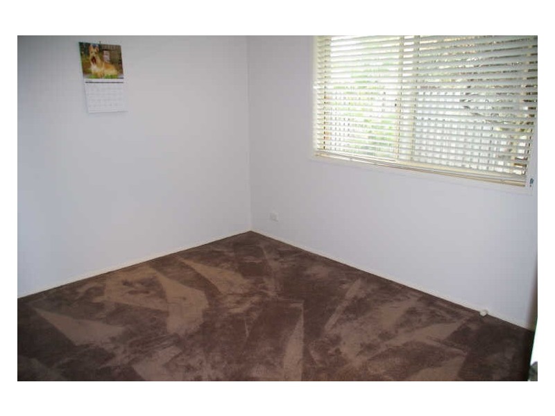 1/8 Gainsborough Dr, Varsity Lakes QLD 4227