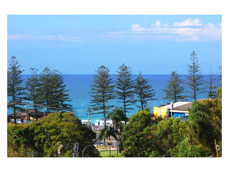 9 Hill Avenue, Burleigh Heads QLD 4220