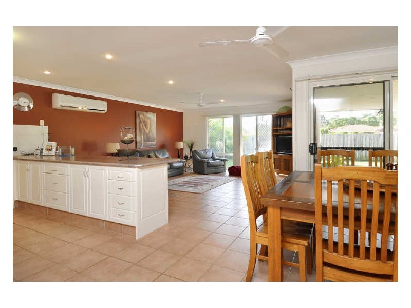 43 Coronet Crescent, Burleigh Waters QLD 4220