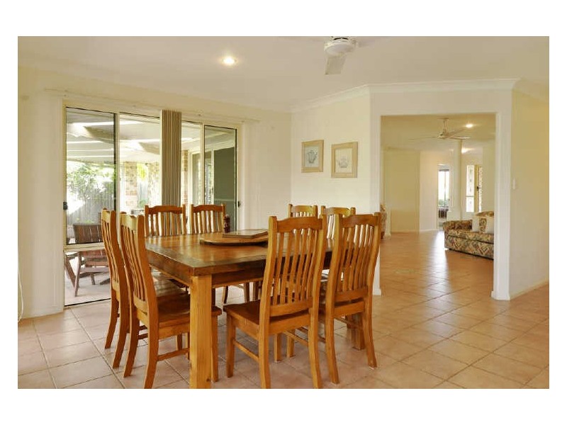 43 Coronet Crescent, Burleigh Waters QLD 4220