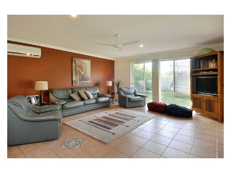 43 Coronet Crescent, Burleigh Waters QLD 4220