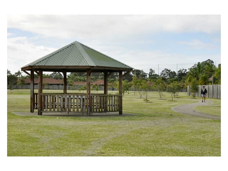 43 Coronet Crescent, Burleigh Waters QLD 4220