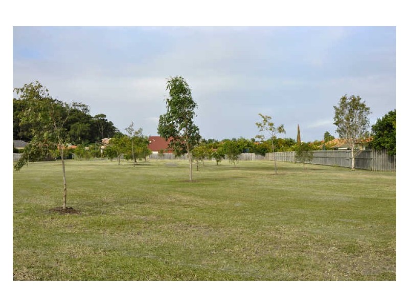 43 Coronet Crescent, Burleigh Waters QLD 4220