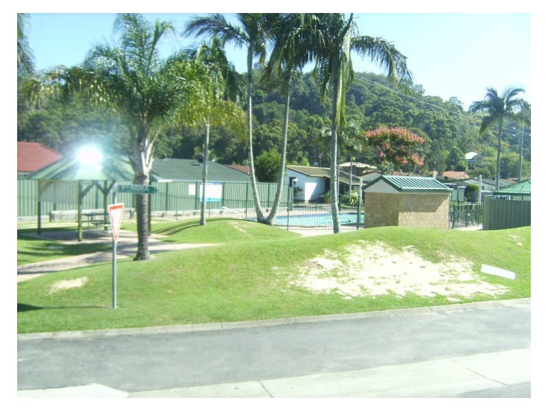 165/3 Township Drive, West Burleigh QLD 4219