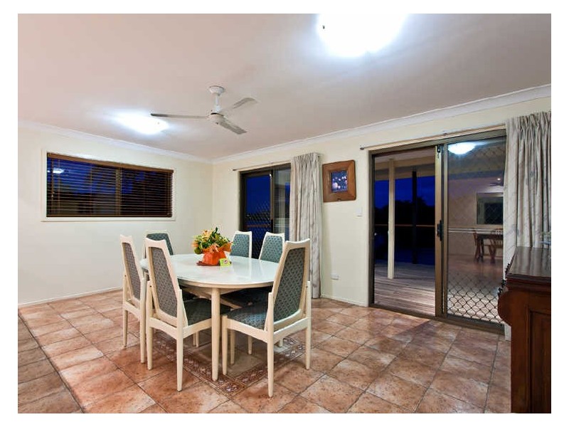 60 Honeyeater Drive, Burleigh Waters QLD 4220