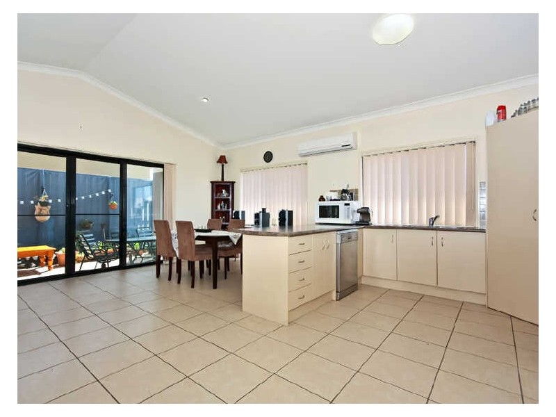 50 Palma Crescent, Varsity Lakes QLD 4227