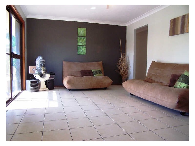 26 Treeview Drive, Burleigh Waters QLD 4220
