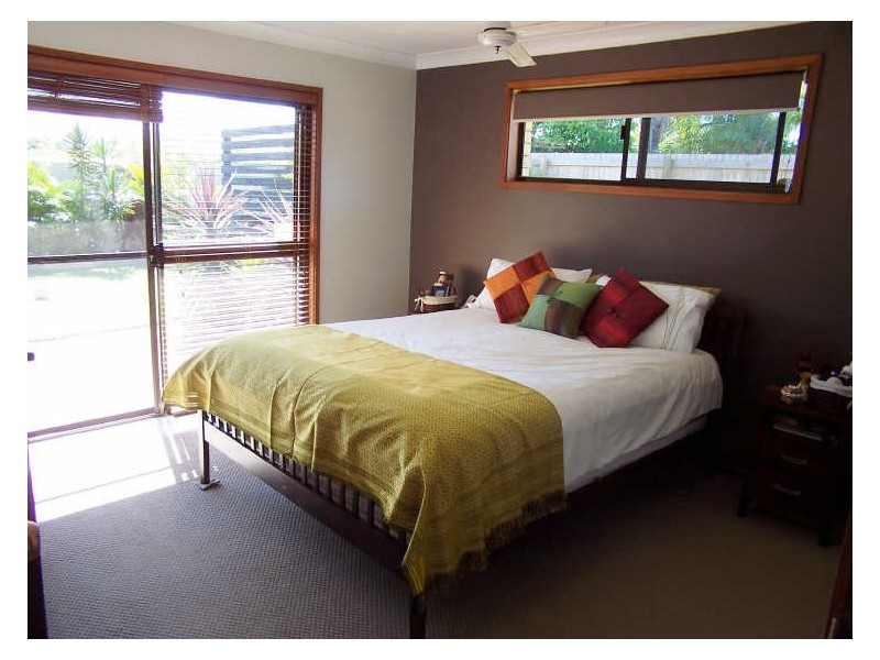 26 Treeview Drive, Burleigh Waters QLD 4220
