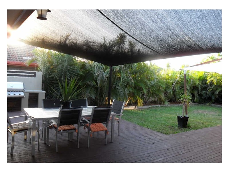 26 Treeview Drive, Burleigh Waters QLD 4220