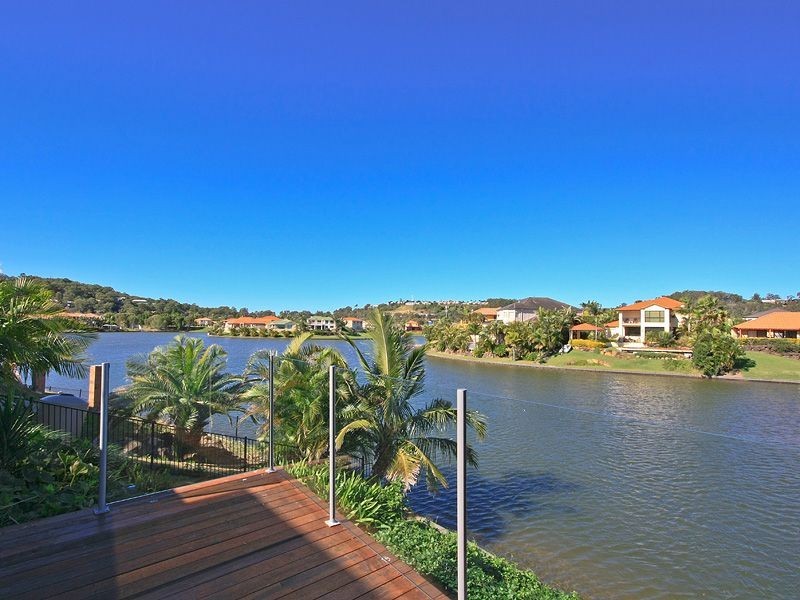 13 St Helens Court, Burleigh Waters QLD 4220