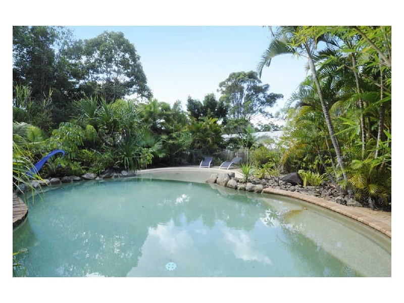 8 Wisteria Court, Tallebudgera Valley QLD 4228