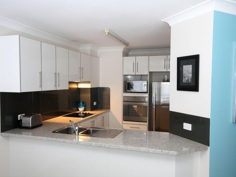 8/20 Burleigh Street, Burleigh Heads QLD 4220