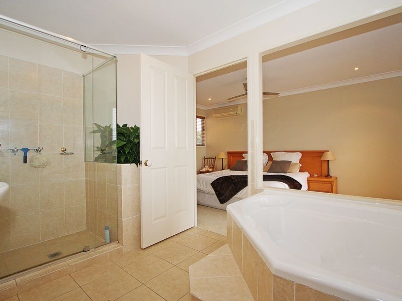 115 Camberwell Circuit, Robina QLD 4226