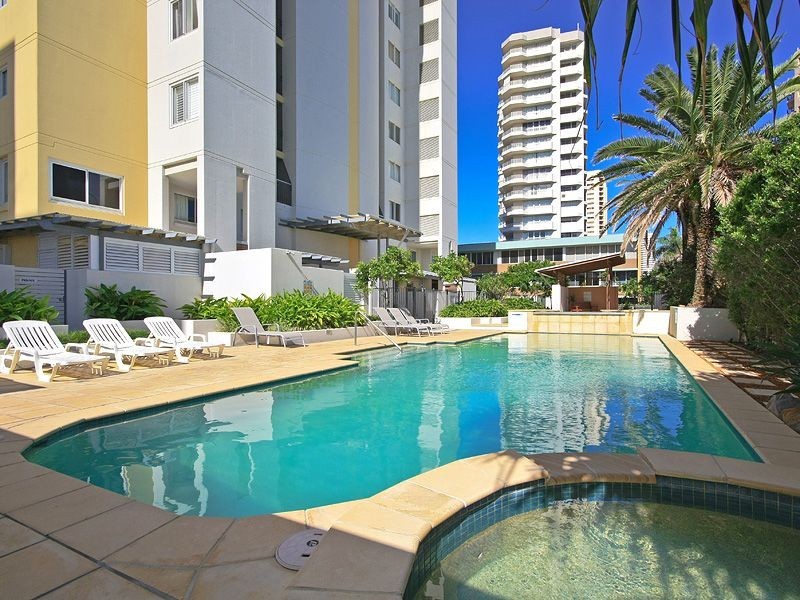 6/186 The Esplanade, Burleigh Heads QLD 4220