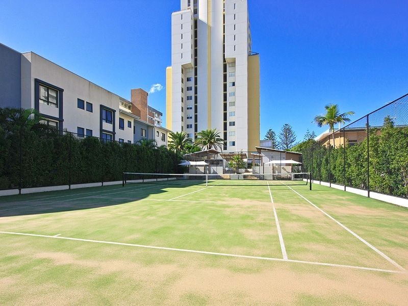 6/186 The Esplanade, Burleigh Heads QLD 4220