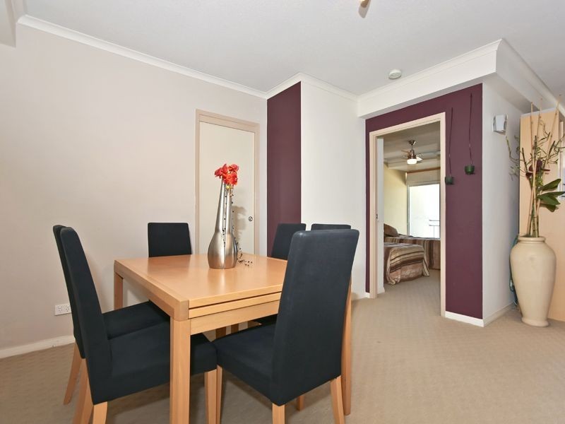 6/186 The Esplanade, Burleigh Heads QLD 4220