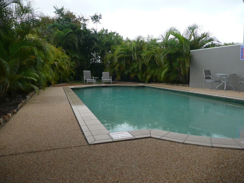 6/323 Christine Avenue, Varsity Lakes QLD 4227