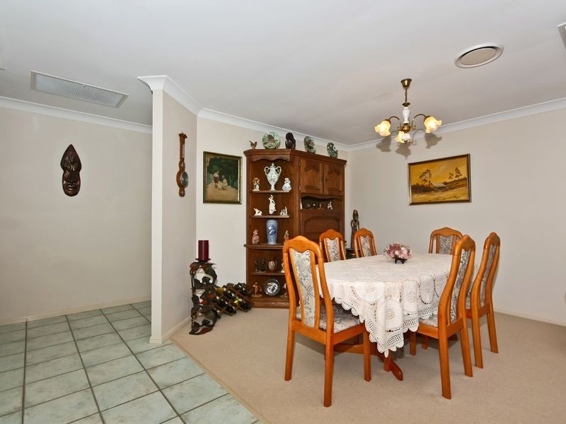 81 Coronet Crescent, Burleigh Waters QLD 4220